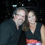 Lori Avery - @loriavery9011 - Instagram