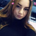 Lori Aviles - @beteflon - Instagram