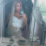 Laura Bench - Facebook