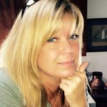 Lolo - @loriborders3 - Instagram