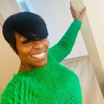 Lori - @1bosslori - Instagram