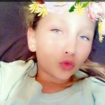 lori boutwell - @lorisss_finsta - Instagram