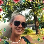 Lorie Brucker - @lorie.brucker - Instagram