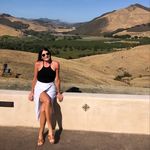 Lori  Burke - @loriburkeinteriordesign - Instagram