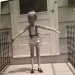Lori Burk-Metcalfe - @burkmetcalfe - Instagram