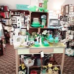 Lori Callan - @finderskeepersatinglewood - Instagram