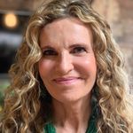 Lori Chester - @bikeloverlori - Instagram