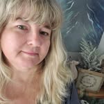 Lori Butler Christian - @lionfeathersco_lorichristian - Instagram