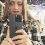 Lorena Cisneros - @lore.cis21 - Instagram