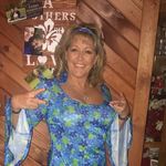 Lori Clemmons - @loriclemmons64 - Instagram