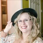 Lori Cobb Lester - @lovinglifewithlori74 - Instagram