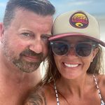 Lorrie Crossley Humphries - @humphriestwins - Instagram