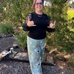Lori F DeMello - @lorifdemello - Instagram