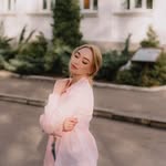 Lori Dickson - @loridickson97 - Instagram