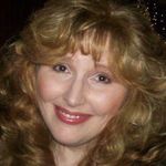 Lori Dodd - @breebrat1 - Instagram