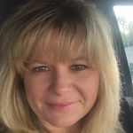 Lori Dombrowski - @browski_girl - Instagram