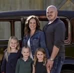 Lori Eisele Hartman - Facebook