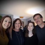 Lori Esser - @loriesser18 - Instagram