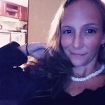 Lori Estes - @hermosa_disastre - Instagram