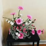 Lori - @lorifloraldesigns_creativeart - Instagram