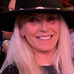 Lori Fulton Akins - @lorifultonakins - Instagram
