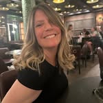 Lori Ware Halloran - @lorhalln - Instagram