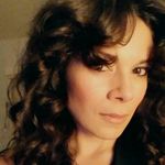 Lorena Rivas Hardwick - @lrhardwick - Instagram