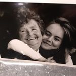 Lori - @lori.hay71 - Instagram