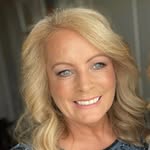 Lorraine Hoadley - @l0zza023 - Instagram