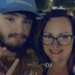 Lori McFarlane Holton - @holton3898 - Instagram