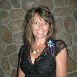 Lori Holtz Lays - @holtzlays - Instagram