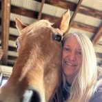 Lori Hunter - Facebook