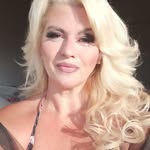 Lori June Oberlin - @blondezomby - Instagram