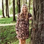 Lori Lassiter Howell - @dismom18 - Instagram
