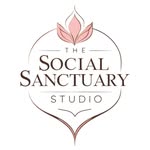Lori Lee | Content Strategist & Brand Clarity Coach - @thesocialsanctuarystudio - Instagram