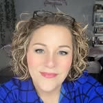 Lori Leigh - @lorileigh26 - Instagram
