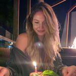Lori Leigh Batt - @lorilb_28 - Instagram