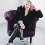 Lori Leigh Lambert - @lorileighh - Instagram