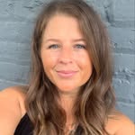 Lori Light - @lori_in_the_garden - Instagram