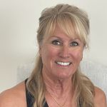 Lori Lowell - @lorilowell9010 - Instagram
