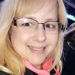 Lori McCallum - @lori.mccallum - Instagram