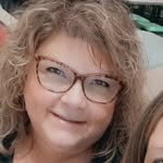 Lori McElroy - @loribobmc - Instagram