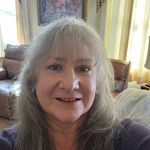 Lorie Pollack Middendorf - @theseasonalherbal - Instagram
