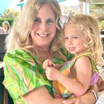 Lori Molitor - @loriannekm - Instagram