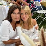 Lori Motz Yugovich - @loriyugovich - Instagram