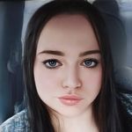 Lori Mullis - @hobbytastrophe - Instagram