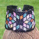 Lori Peacock - @thecraftypeacock - Instagram