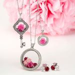 Lori Pedersen - Origami Owl - @locketsbylori - Instagram