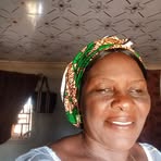 Laura Peter - Facebook