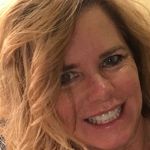 Lori Ruddy - @loriplumie - Instagram